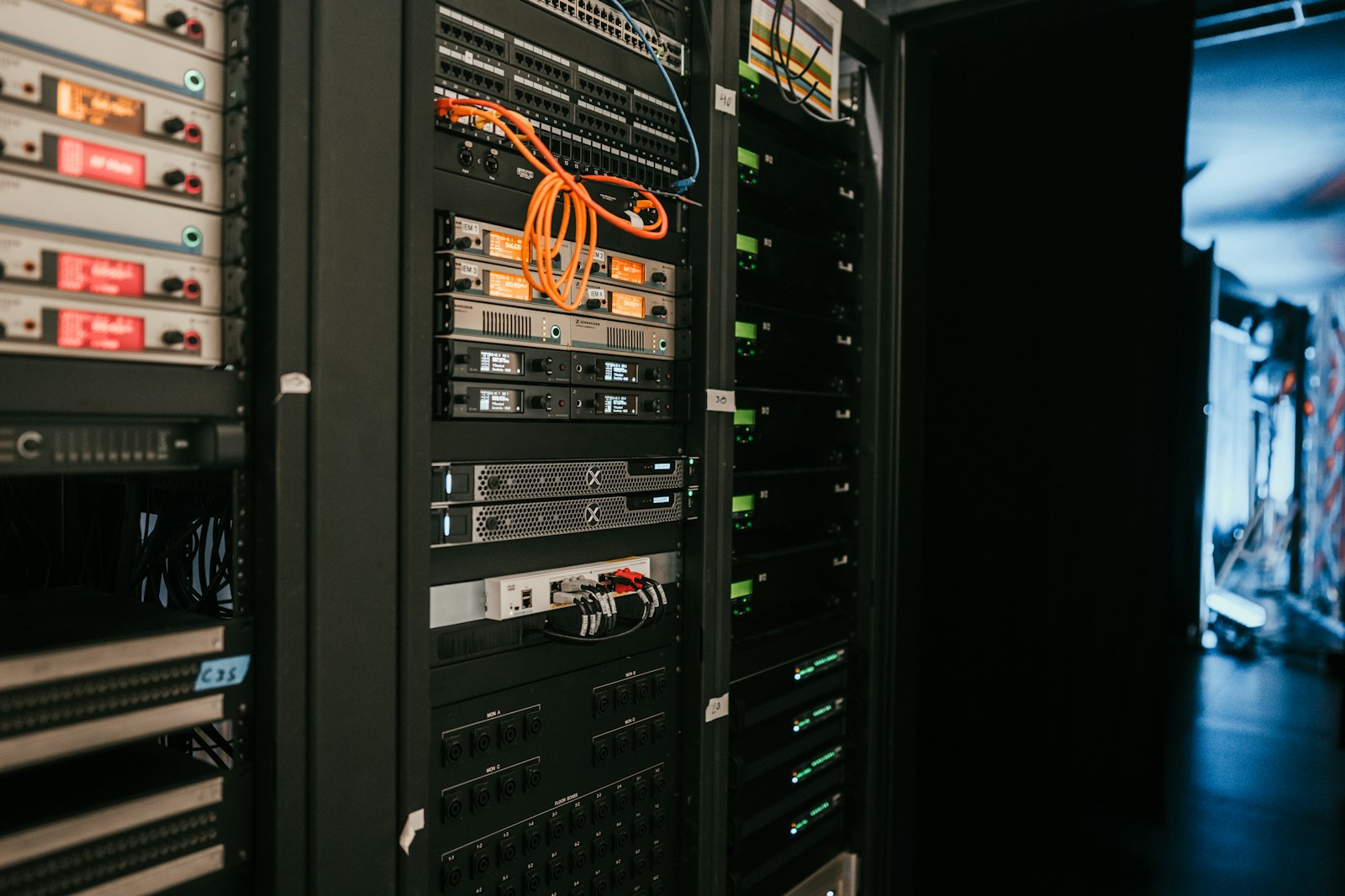 Data centre planning: power and cooling belong in the same conversation
